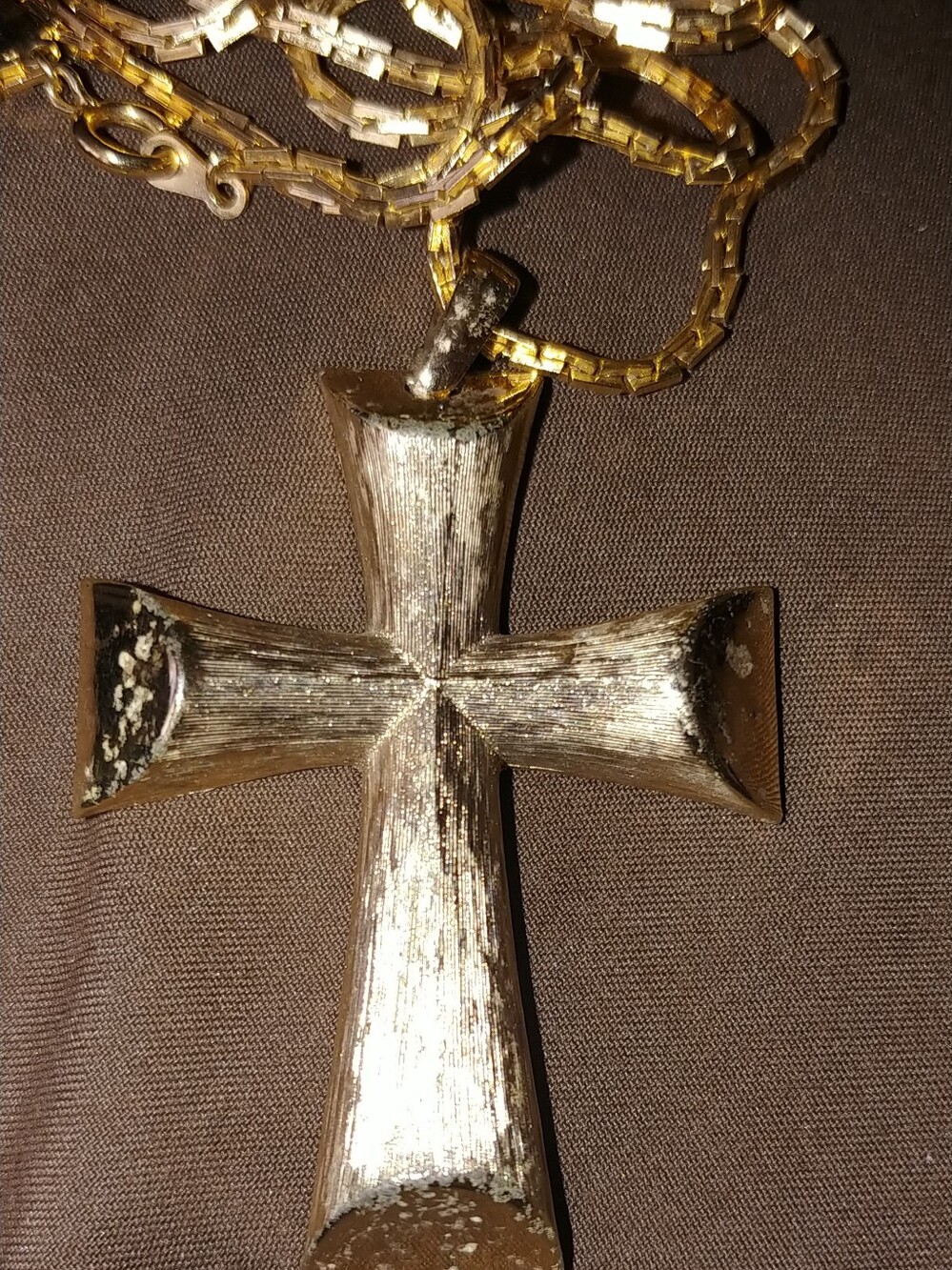 Avon Necklace
